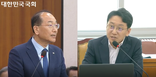 19일 국회 국토교통위 전체회의에 출석한 이성해 한국철도공단 이사장(죄측)을 상대로 천준호 더불어민주당 의원이 질의하고 있다. (국회방송 캡쳐)